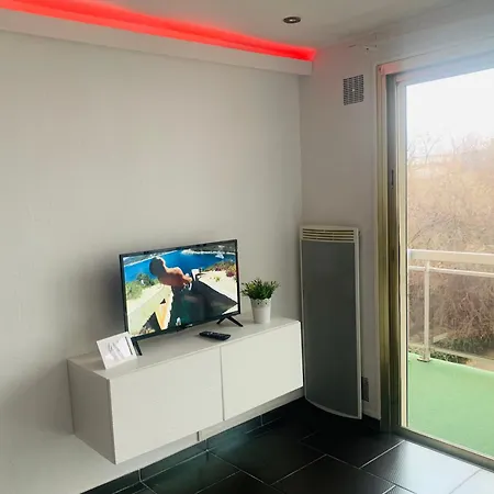 La Cachette 70 Et 139 La Grande-Motte